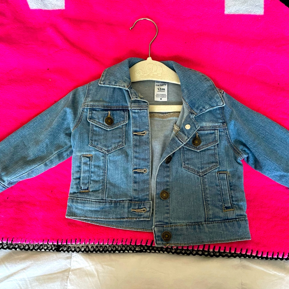 Gently used well taken care of. Sz is a 12mo